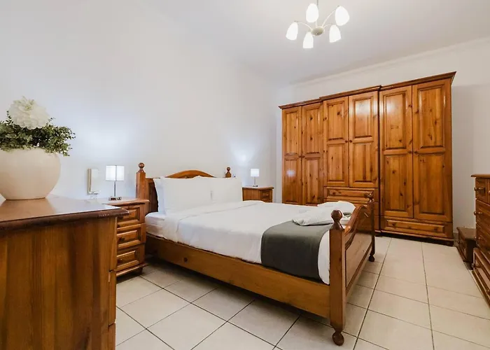 Ghadira Bay 3bed Right Next To Beach! By Homely *