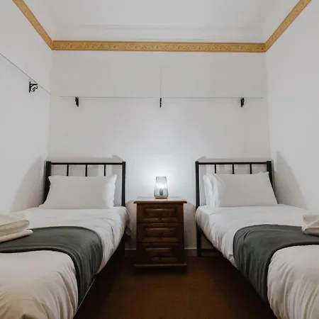 Ghadira Bay 3bed Right Next To Beach! By Homely