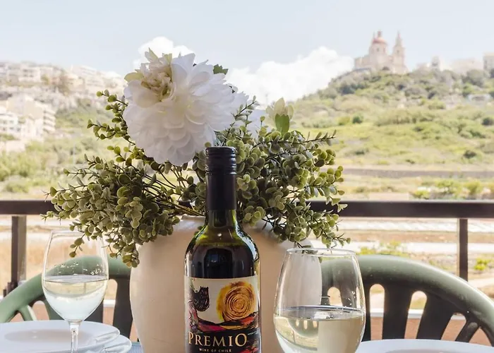 Ghadira Bay 3bed Right Next To Beach! By Homely Apartament